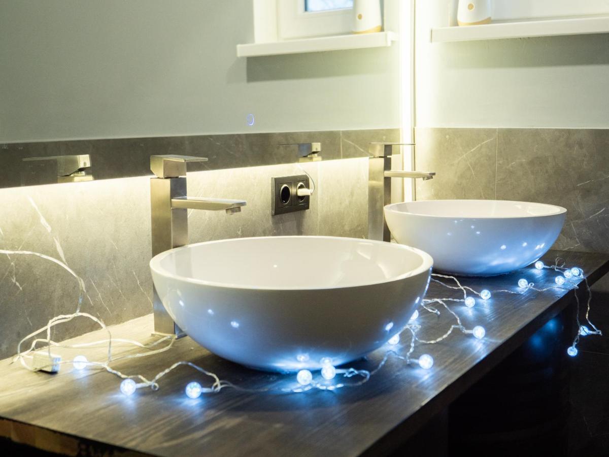 D - Hostel Irpin Ngoại thất bức ảnh