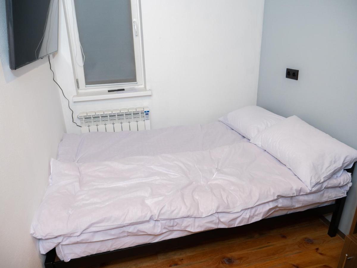 D - Hostel Irpin Ngoại thất bức ảnh
